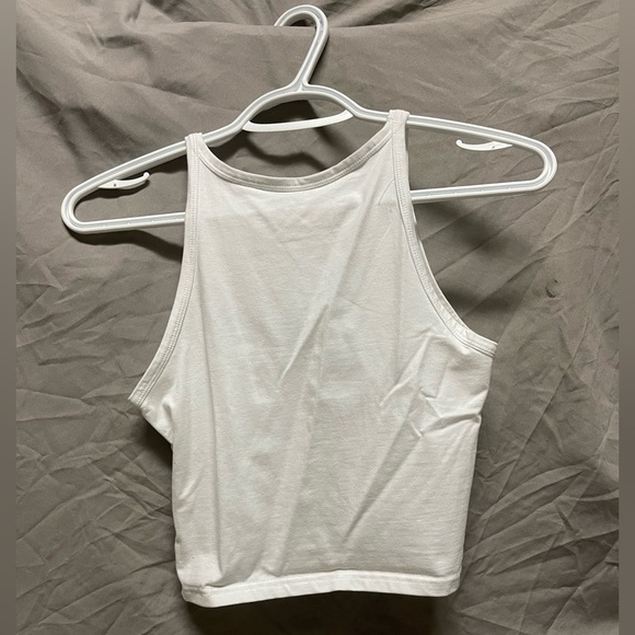 White High-Necked Tank Top - Size Small - Picture 5 of 5